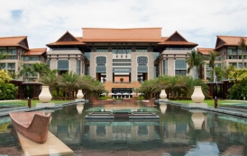 三亞萬(wàn)豪酒店